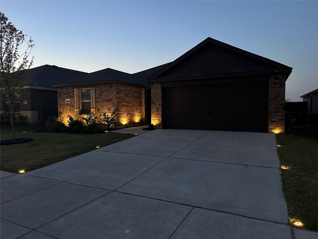 1329 Skyline Drive, Denton, TX 76207