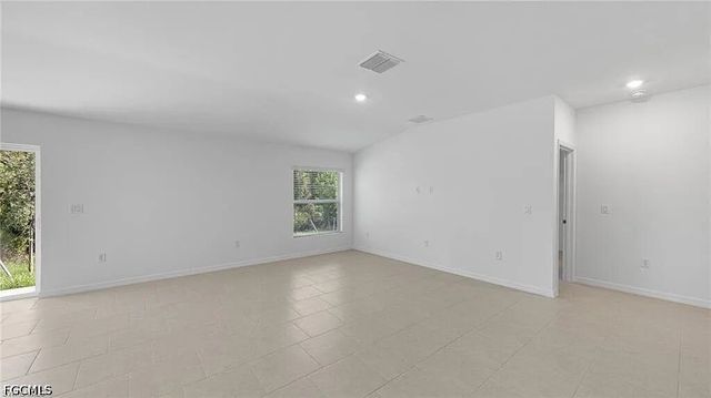 17225 Cantu CT, North Fort Myers, FL 33917