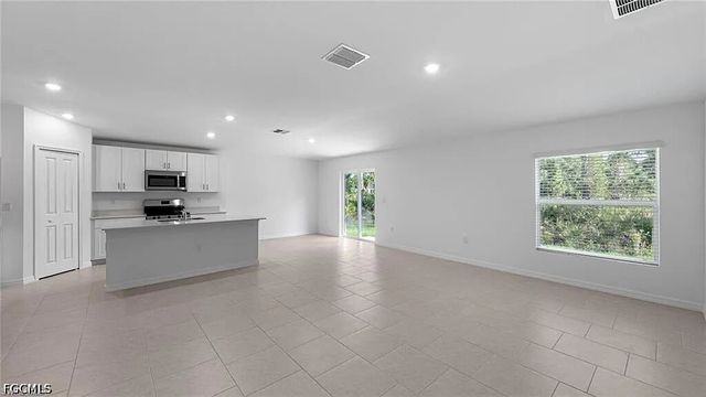 17225 Cantu CT, North Fort Myers, FL 33917