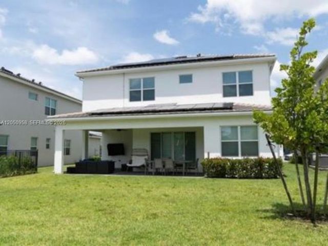 5626 Liberty Ln, Westlake, FL 33470