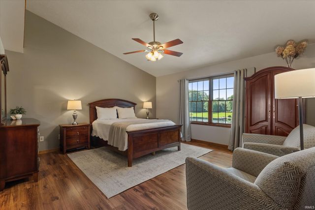 51921 Primrose Road, South Bend, IN 46628