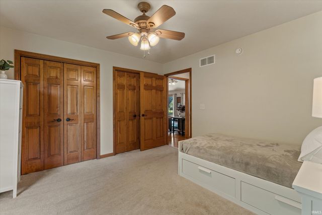 51921 Primrose Road, South Bend, IN 46628