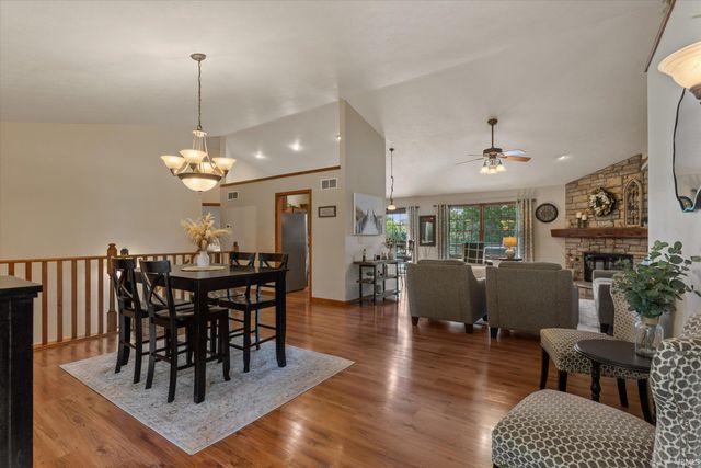 51921 Primrose Road, South Bend, IN 46628