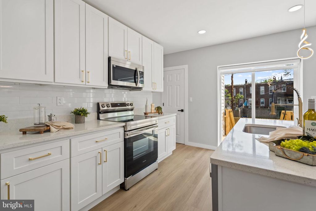 Image 25 of property listing at 3015 WYLIE AVE, Baltimore, MD 21215