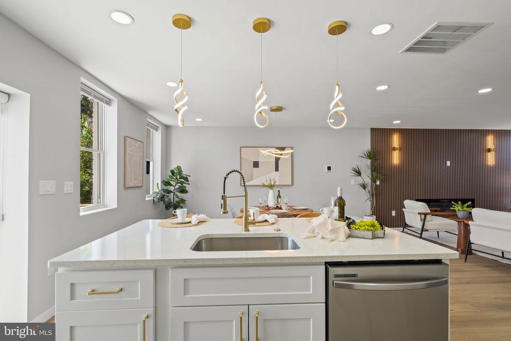 Image 28 of property listing at 3015 WYLIE AVE, Baltimore, MD 21215