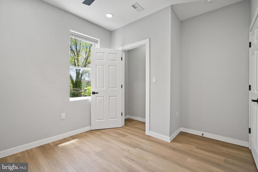 Image 45 of property listing at 3015 WYLIE AVE, Baltimore, MD 21215