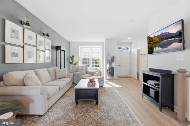 223 EDWIN RD, Frederick, MD 21702