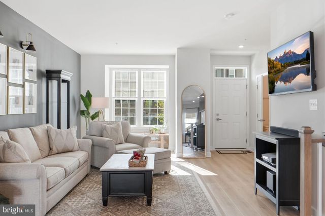 223 EDWIN RD, Frederick, MD 21702
