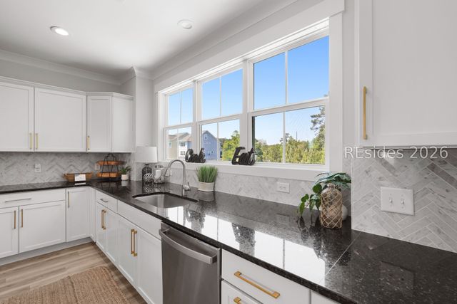 34 Broad View Ln, Hilton Head Island, SC 29926