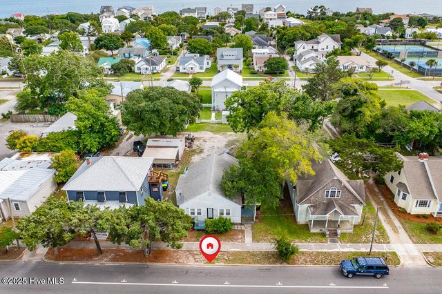 1407 Arendell Street, Morehead City, NC 28557