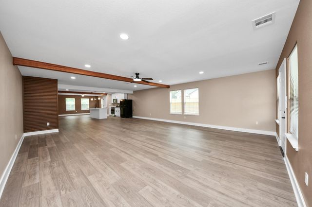 2430 Dolly Wright Street B, Houston, TX 77088