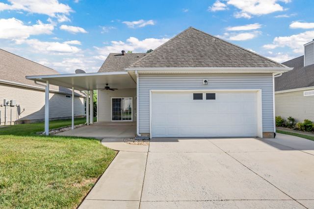 184 Whitman Aly, Clarksville, TN 37043