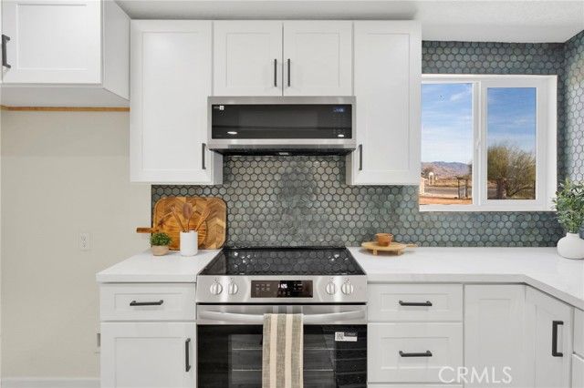 14344 Central Road, Apple Valley, CA 92307