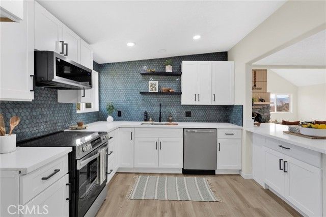 14344 Central Road, Apple Valley, CA 92307