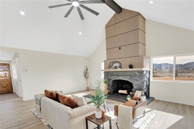 14344 Central Road, Apple Valley, CA 92307