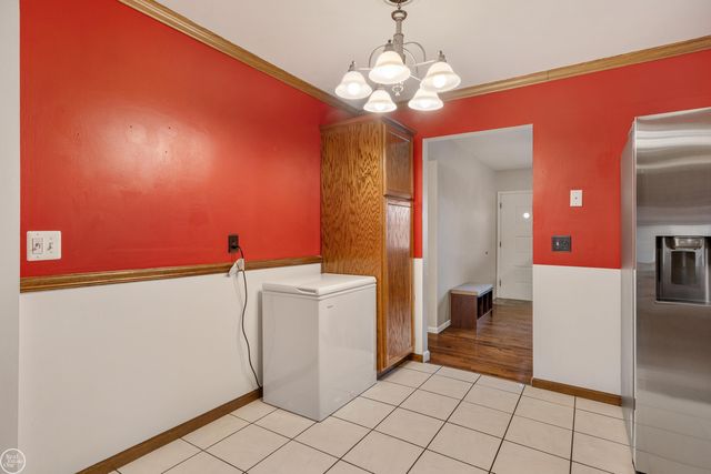 20530 Broadacres Street, Clinton Township, MI 48035