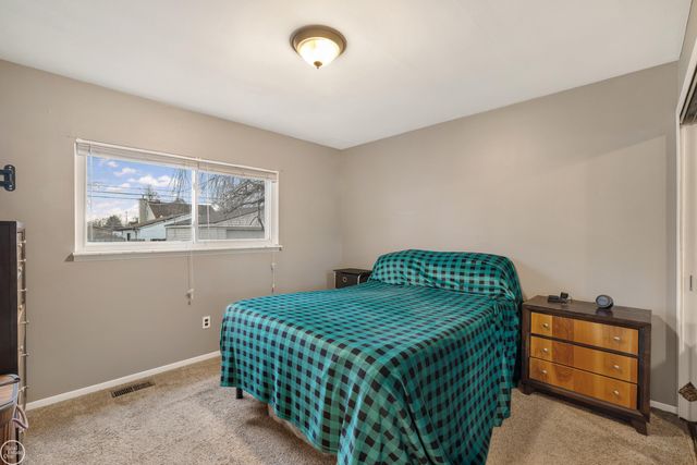 20530 Broadacres Street, Clinton Township, MI 48035