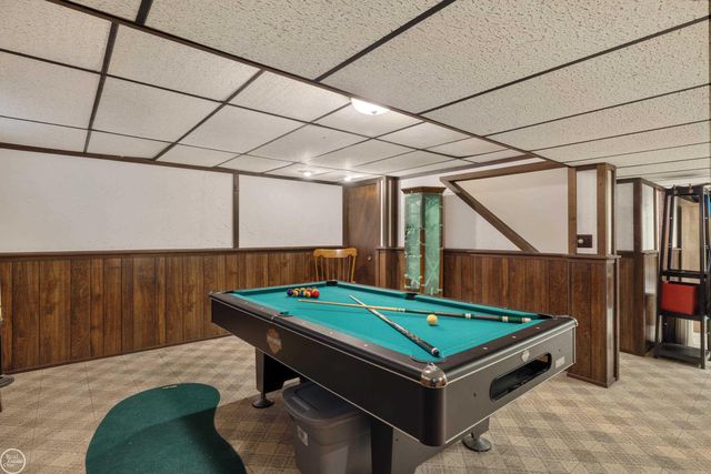 20530 Broadacres Street, Clinton Township, MI 48035