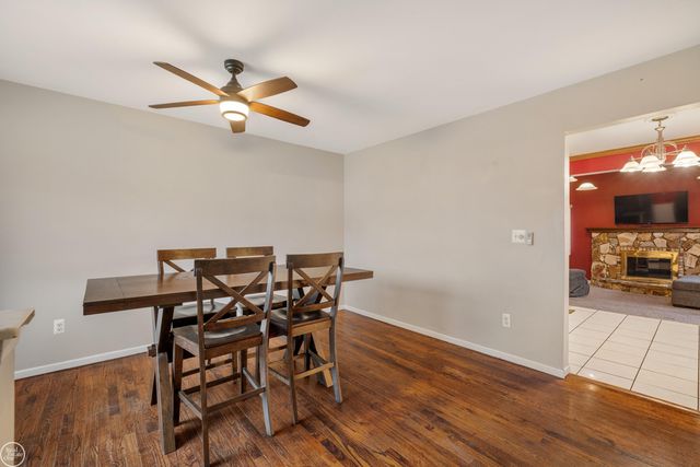 20530 Broadacres Street, Clinton Township, MI 48035