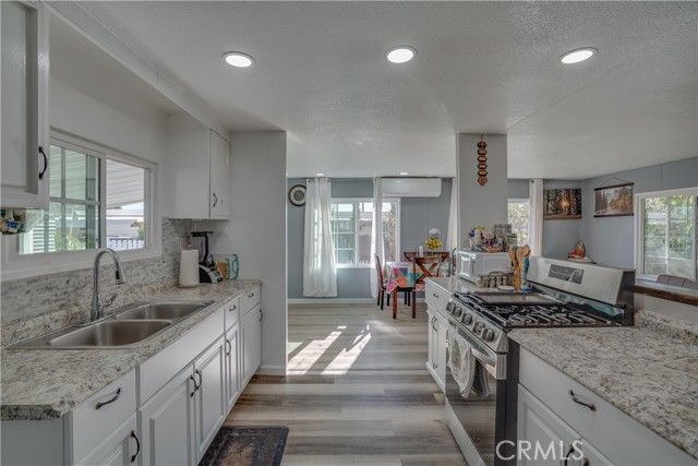 1400 E Menlo Avenue 87, Hemet, CA 92544