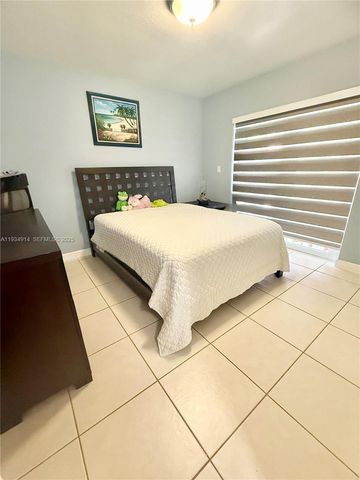 13267 SW 277th Ter, Homestead, FL 33032