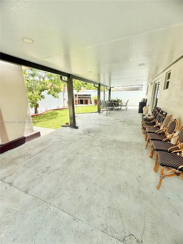 13267 SW 277th Ter, Homestead, FL 33032