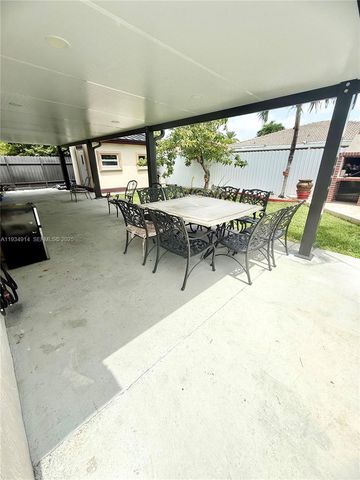 13267 SW 277th Ter, Homestead, FL 33032