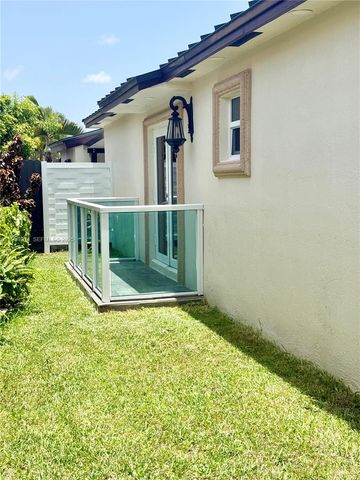 13267 SW 277th Ter, Homestead, FL 33032