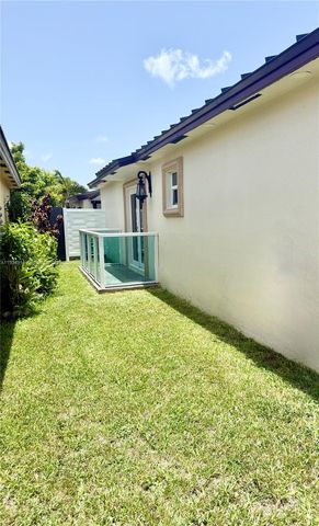 13267 SW 277th Ter, Homestead, FL 33032