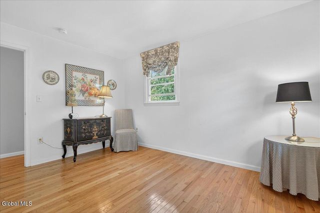 9 Sky Hollow Drive, Menands, NY 12204