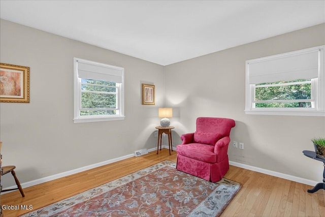 9 Sky Hollow Drive, Menands, NY 12204