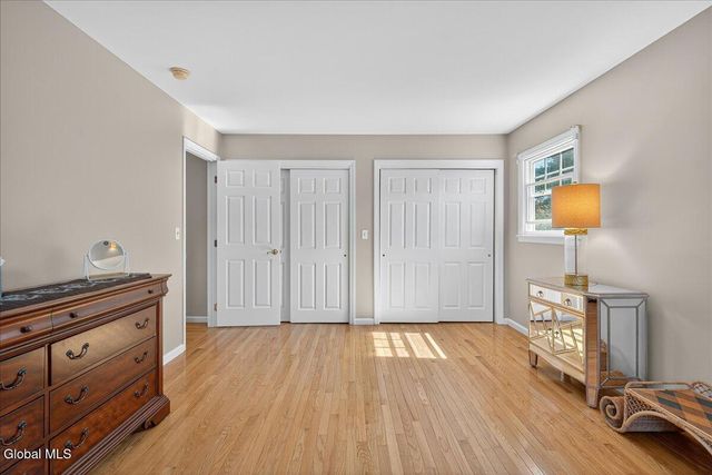 9 Sky Hollow Drive, Menands, NY 12204