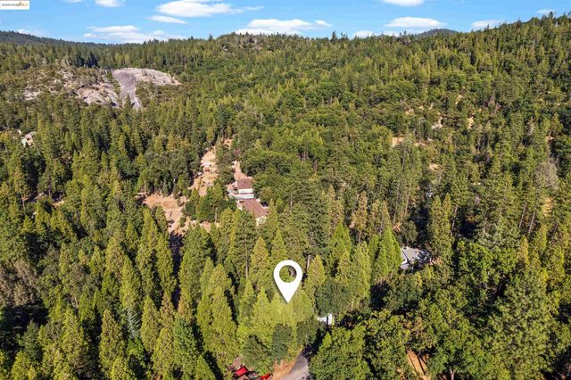 17780 Lucky Strike Trl, Sonora, CA 95370