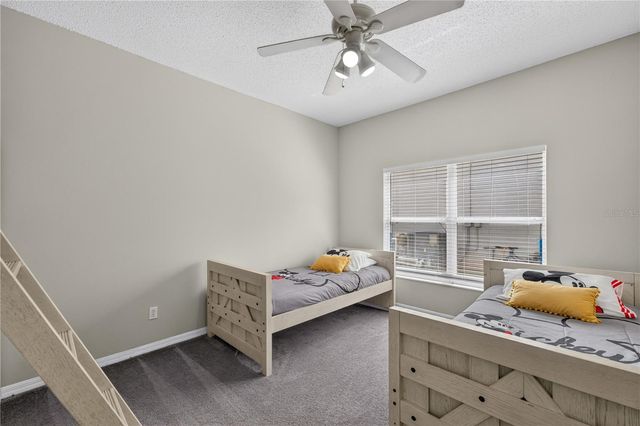 706 LOCKBREEZE DRIVE, Davenport, FL 33897