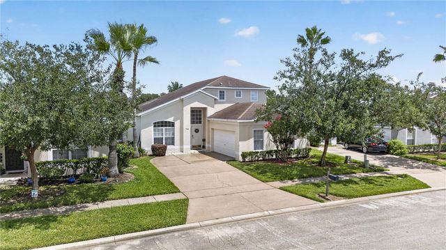 706 LOCKBREEZE DRIVE, Davenport, FL 33897