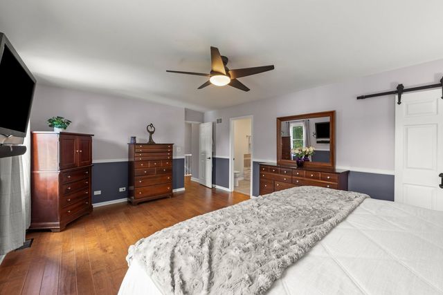 1608 Lois Ann Lane, Naperville, IL 60563