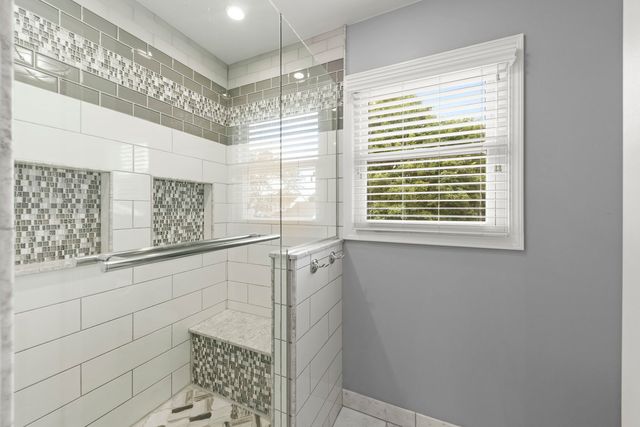 1608 Lois Ann Lane, Naperville, IL 60563