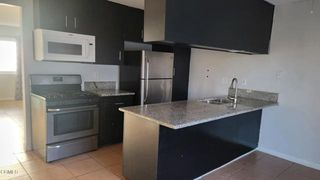 153 W Cascade Drive D, Rialto, CA 92376