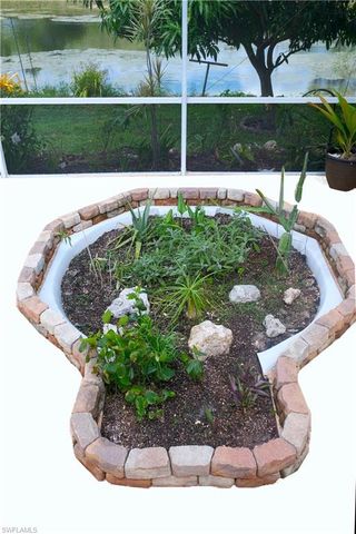 5442 Whitten DR, Naples, FL 34104