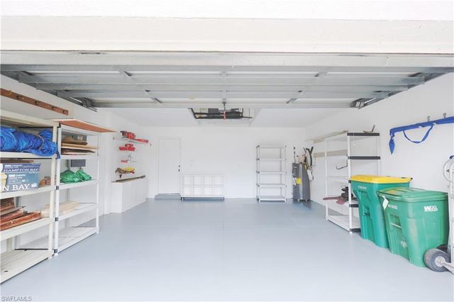 5442 Whitten DR, Naples, FL 34104