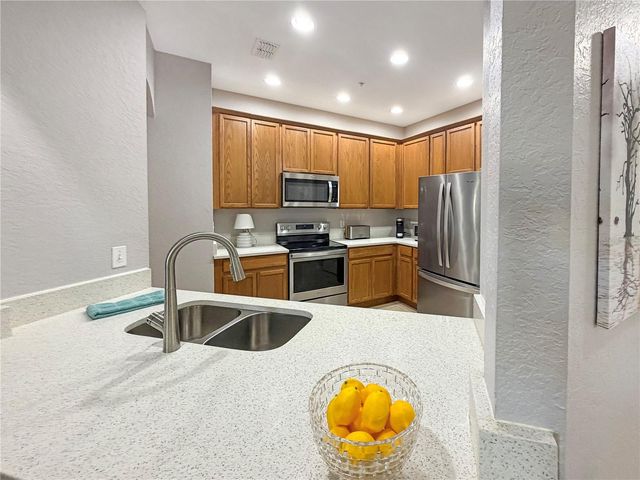 3000 LAUREL PARK 305, Kissimmee, FL 34741