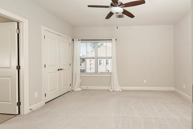 254 Green Boulevard, Shenandoah, TX 77384