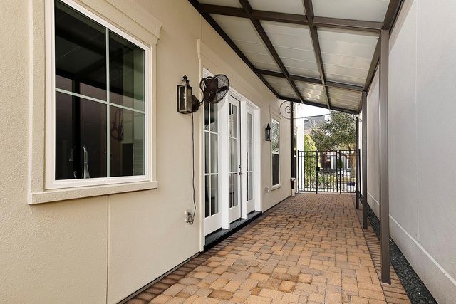 254 Green Boulevard, Shenandoah, TX 77384