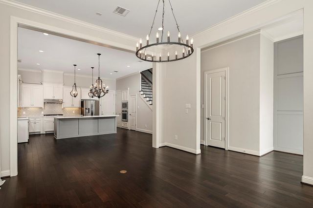 254 Green Boulevard, Shenandoah, TX 77384