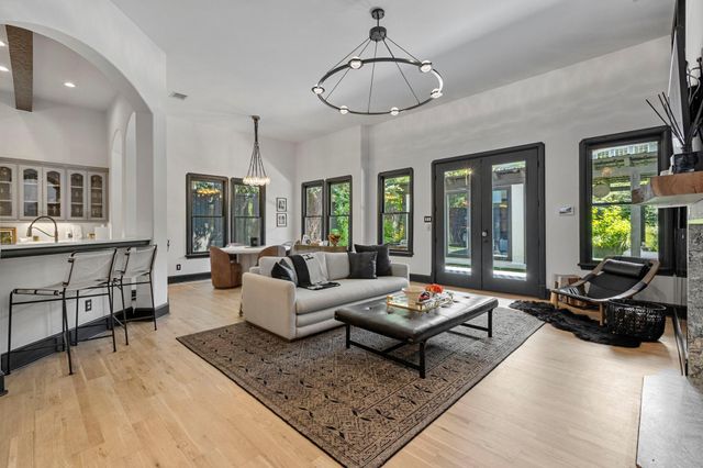 2621 Exposition BLVD, Austin, TX 78703