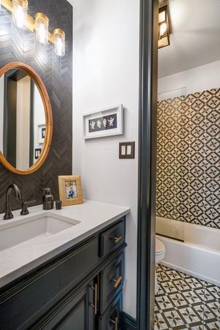 2621 Exposition BLVD, Austin, TX 78703