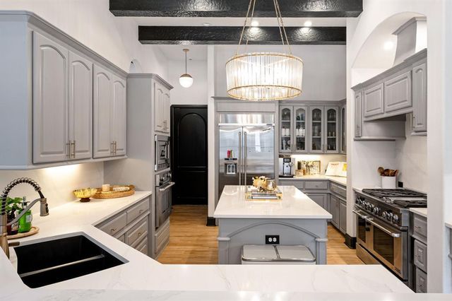 2621 Exposition BLVD, Austin, TX 78703