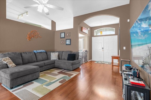 218 MERIDIAN STREET, Davenport, FL 33837