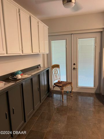 2226 Nottingham Road, South Daytona, FL 32119