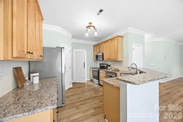 8709 Ellington Park Drive, Charlotte, NC 28277